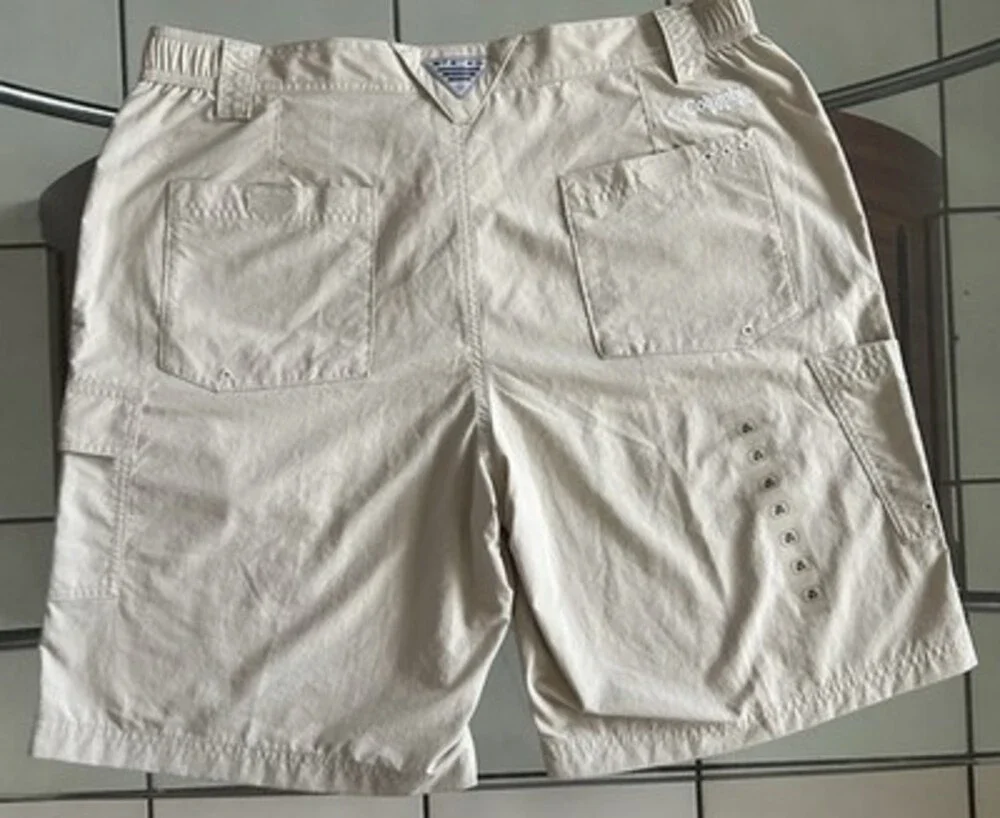 NWT Columbia PFG Blood & Guts III Shorts Omni-Shade UPF 30 Mens Khaki 36W 10L